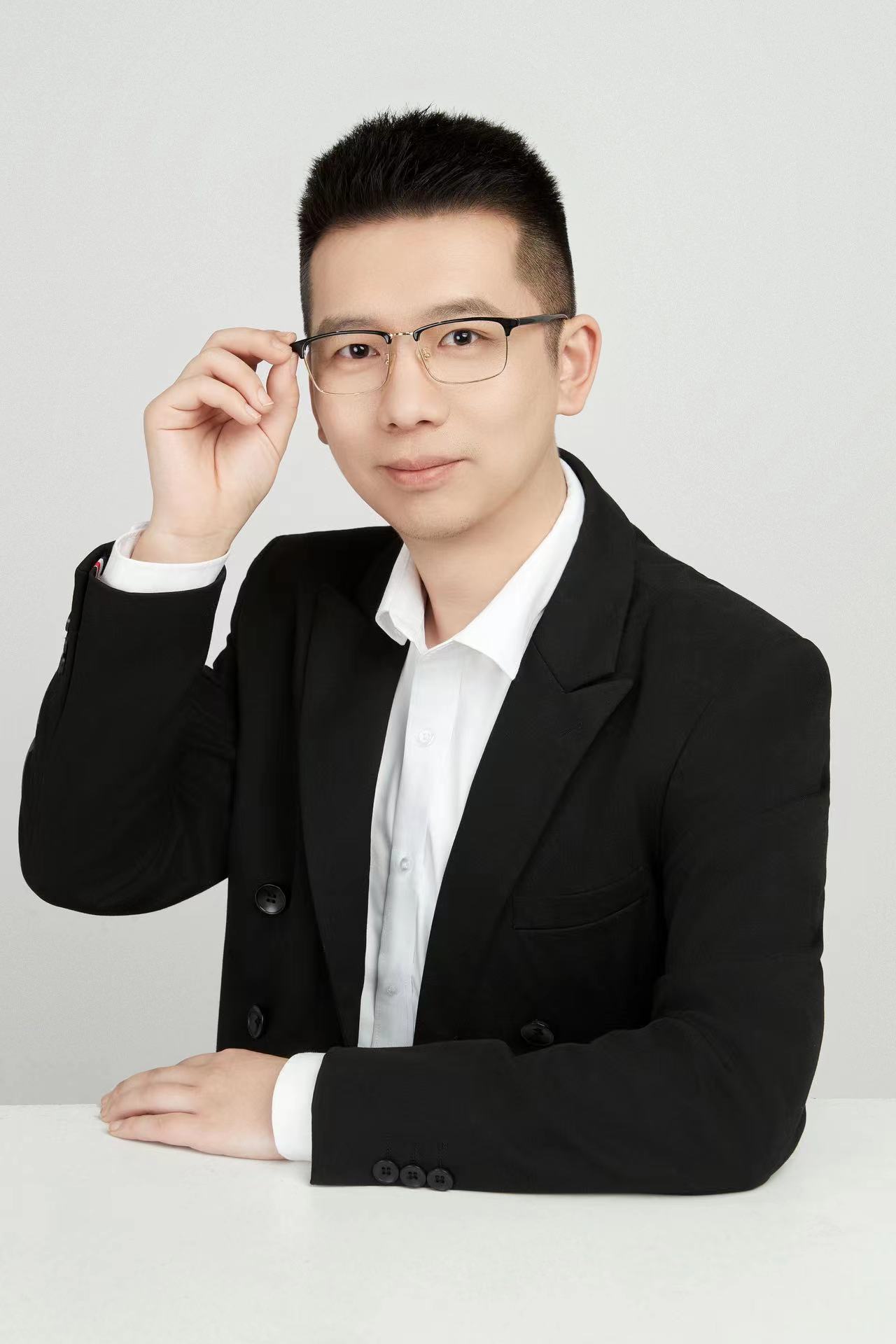峰哥形象照